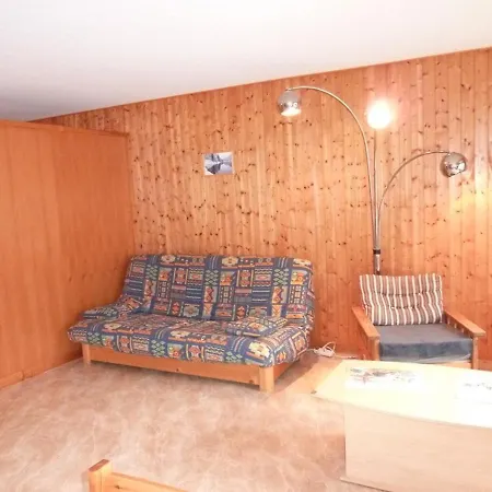 Avec Piscine Et Parking A - Fr-1-573-37