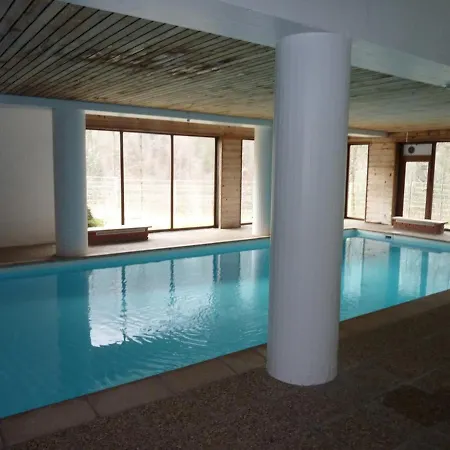 Avec Piscine Et Parking A - Fr-1-573-37 Saint-Jean-dʼAulps